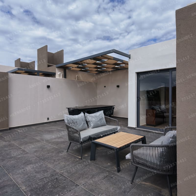 Área de asador y estar al aire libre en Creta Rooftop, Basalto