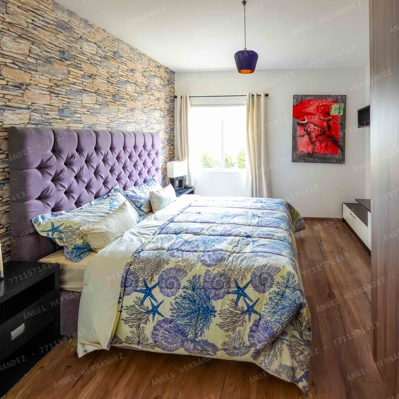 Medio baño de visitas en planta baja de modelo Montesino, Pachuca